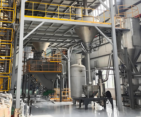 破局多孔碳粉碎機痛點！濰坊精華粉體設備，護孔增效雙在線